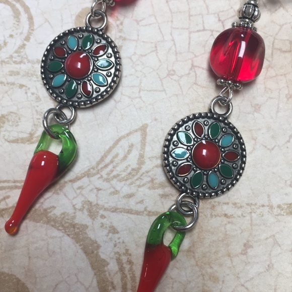 Long red salsa peppers earrings unique colorful - Picture 3 of 8